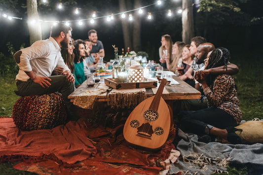 Friendsgiving: A Feast of Friendship, Food, and Fun